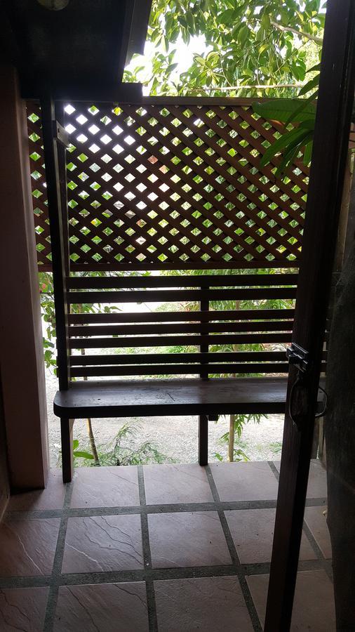 Ruean Mai Chai Khlong Amphava Kültér fotó